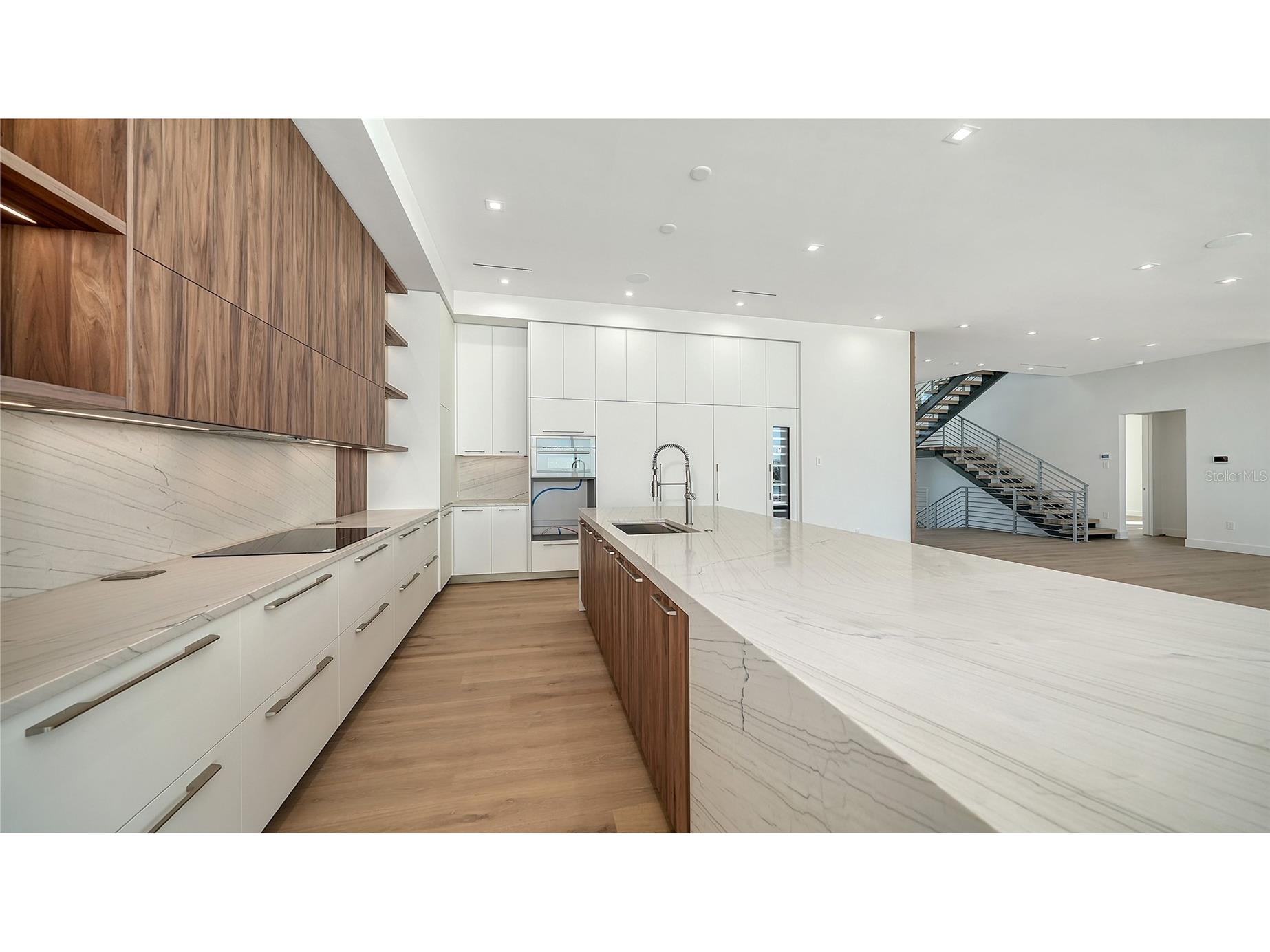 6489 Gulfside Road Longboat Key FL 34228 A4677413 image18