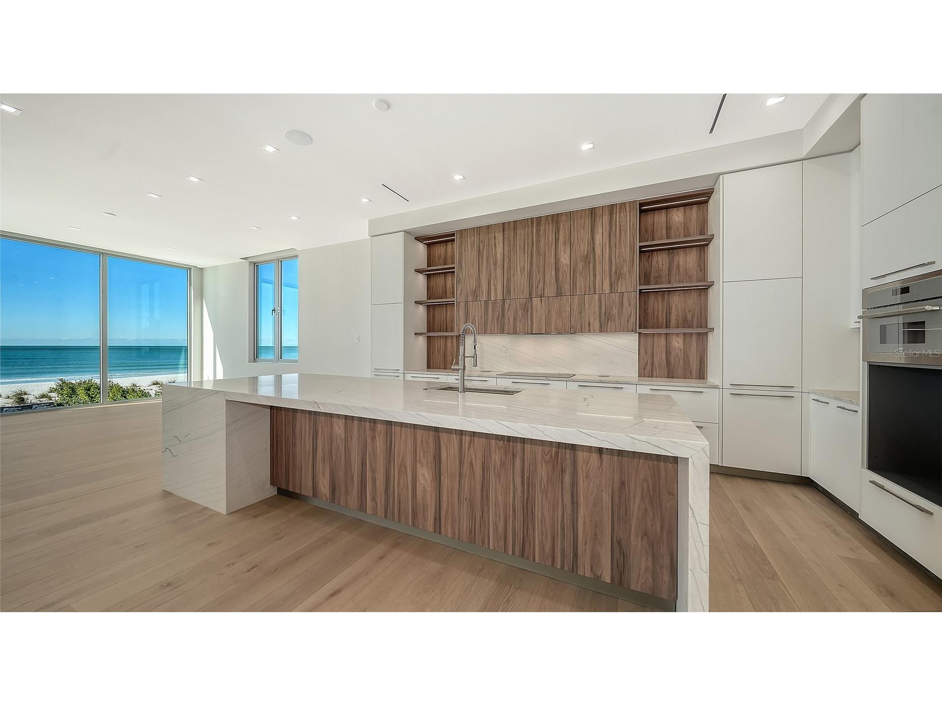 6489 Gulfside Road Longboat Key FL 34228 A4677413 image19