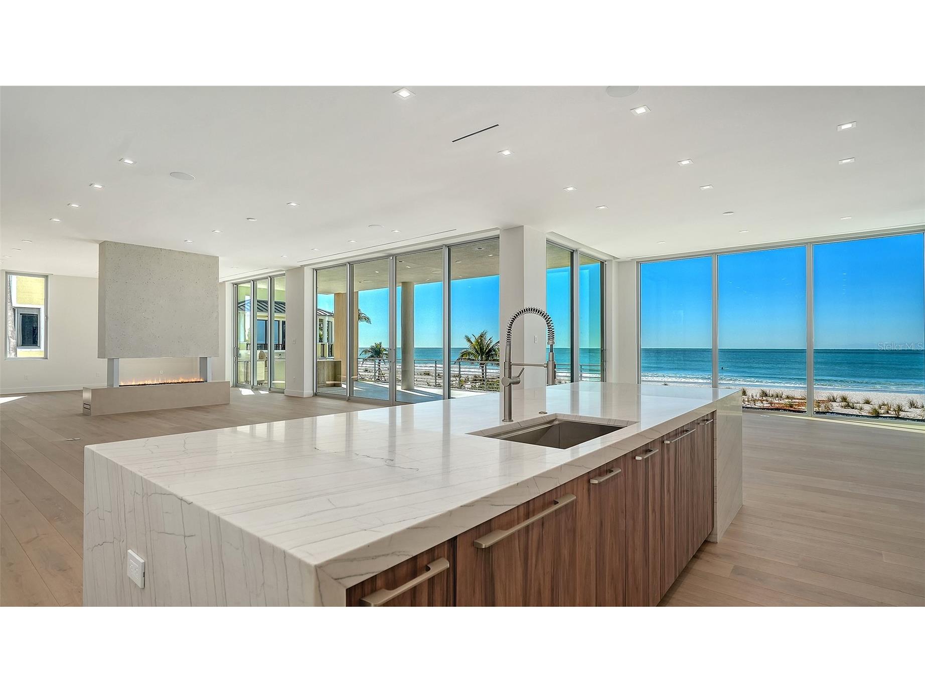 6489 Gulfside Road Longboat Key FL 34228 A4677413 image20