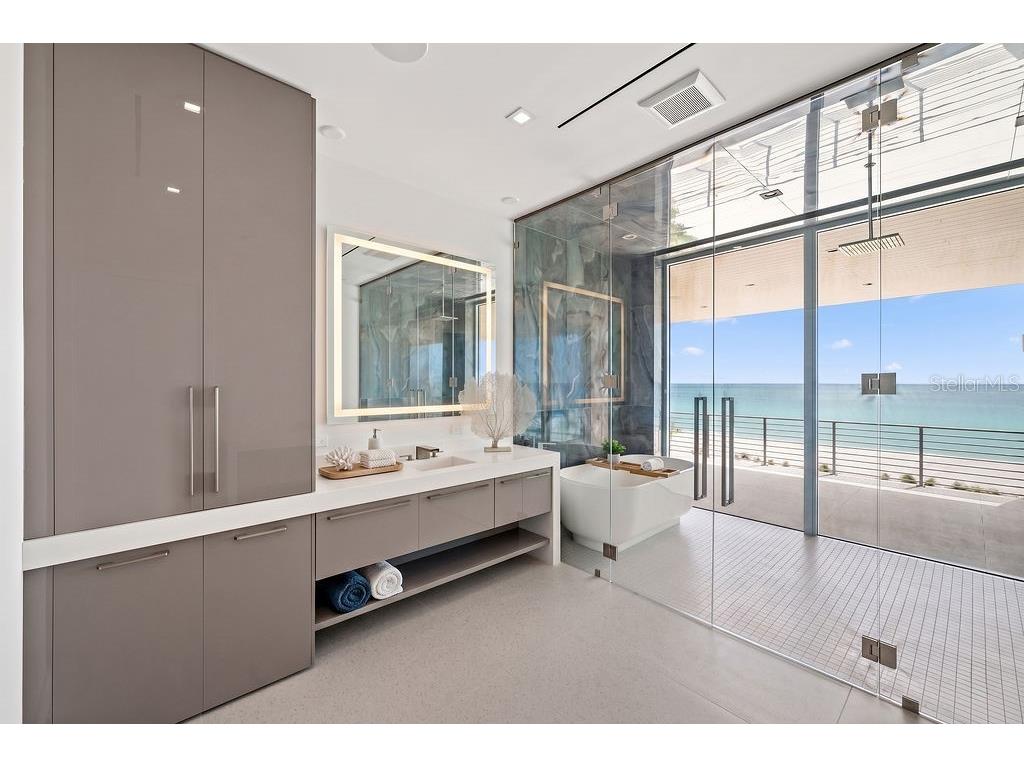 6489 Gulfside Road Longboat Key FL 34228 A4677413 image47