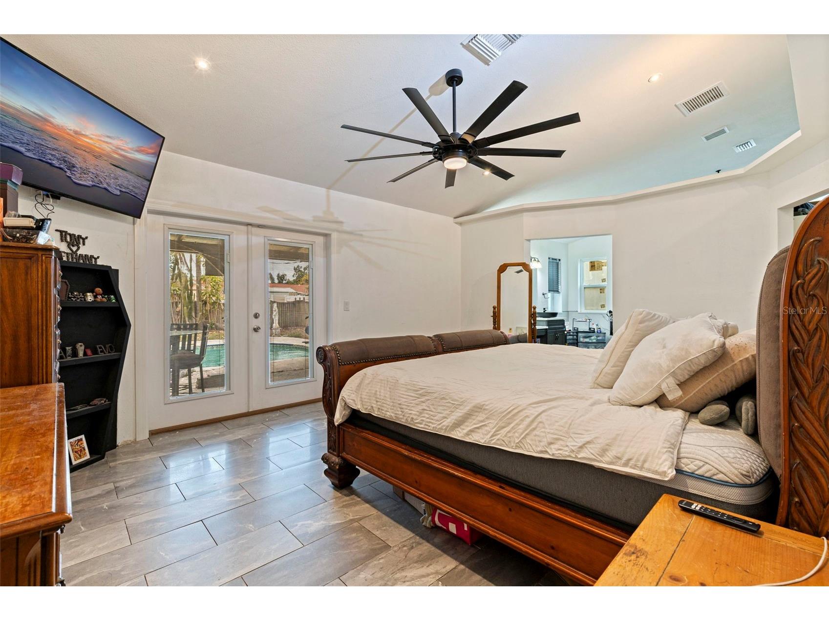 649 16th Street NW Largo FL 33770 TB8500862 image16