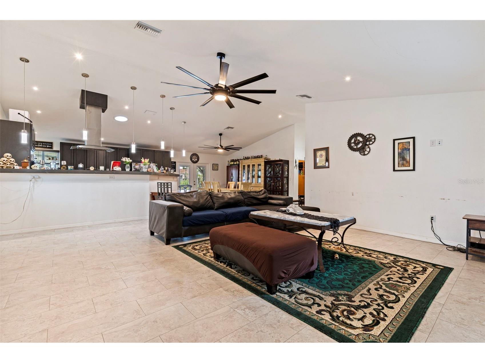 649 16th Street NW Largo FL 33770 TB8500862 image7