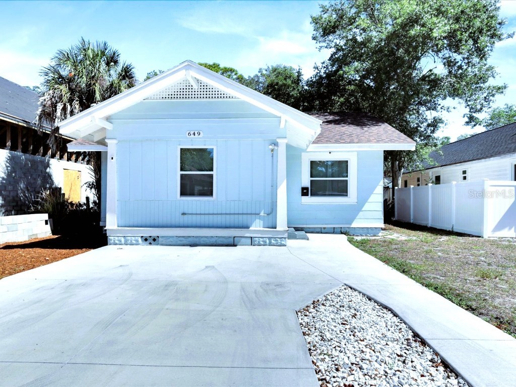649 28th Avenue S Saint Petersburg FL 33705 T3441018 image1