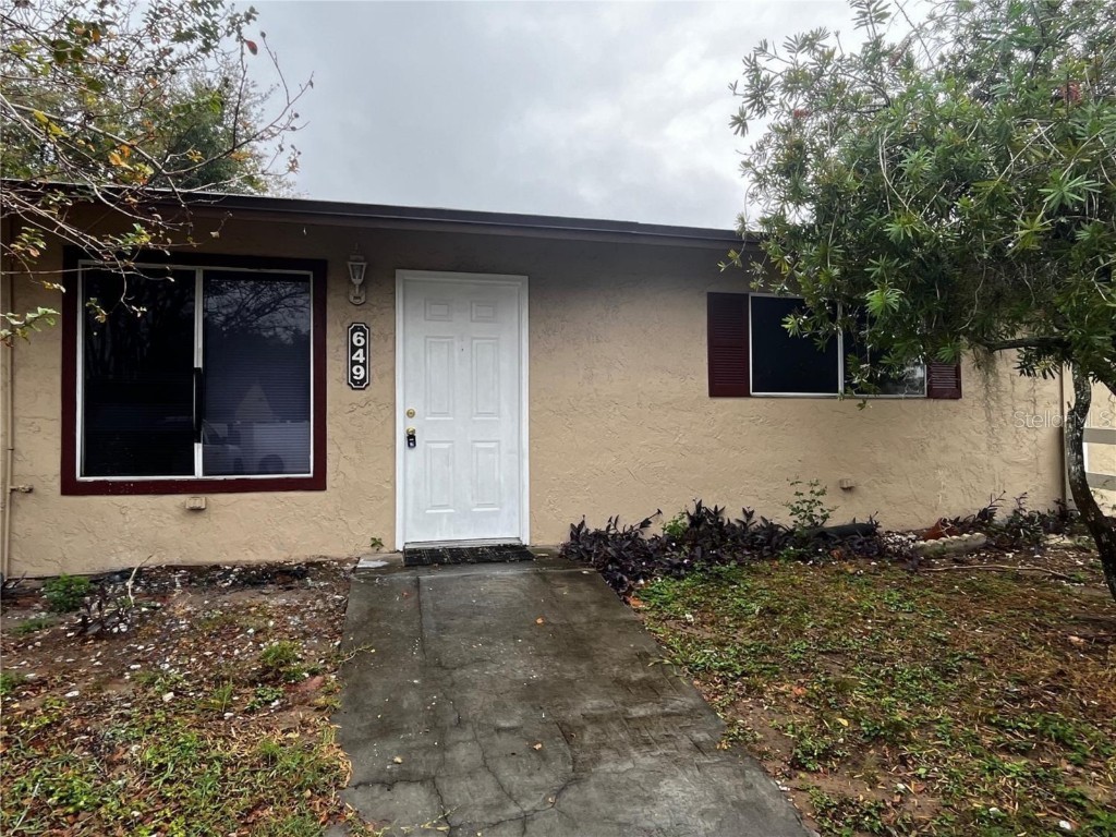 649 E Rosewood Lane #123 Tavares FL 32778 O6158070 image1