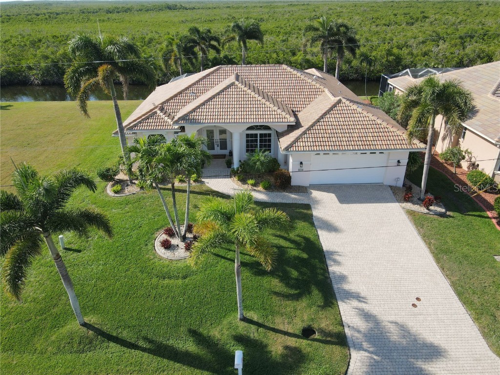 649 Macedonia Drive Punta Gorda FL 33950 C7518866 image1