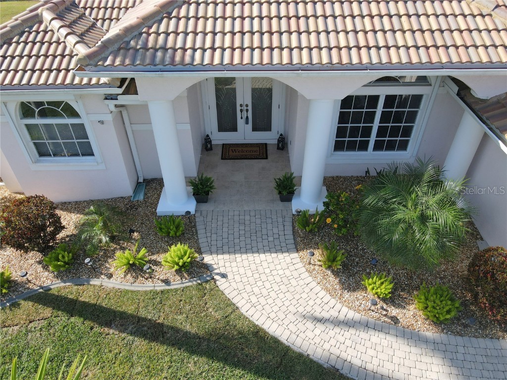 649 Macedonia Drive Punta Gorda FL 33950 C7518866 image5