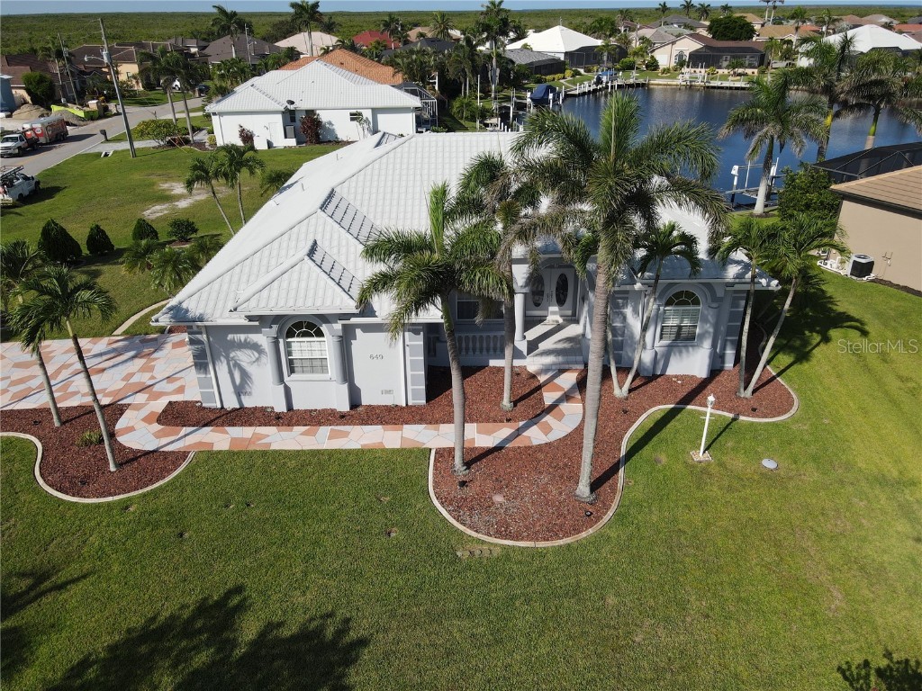 649 Maltese Drive Punta Gorda FL 33950 C7501590 image1