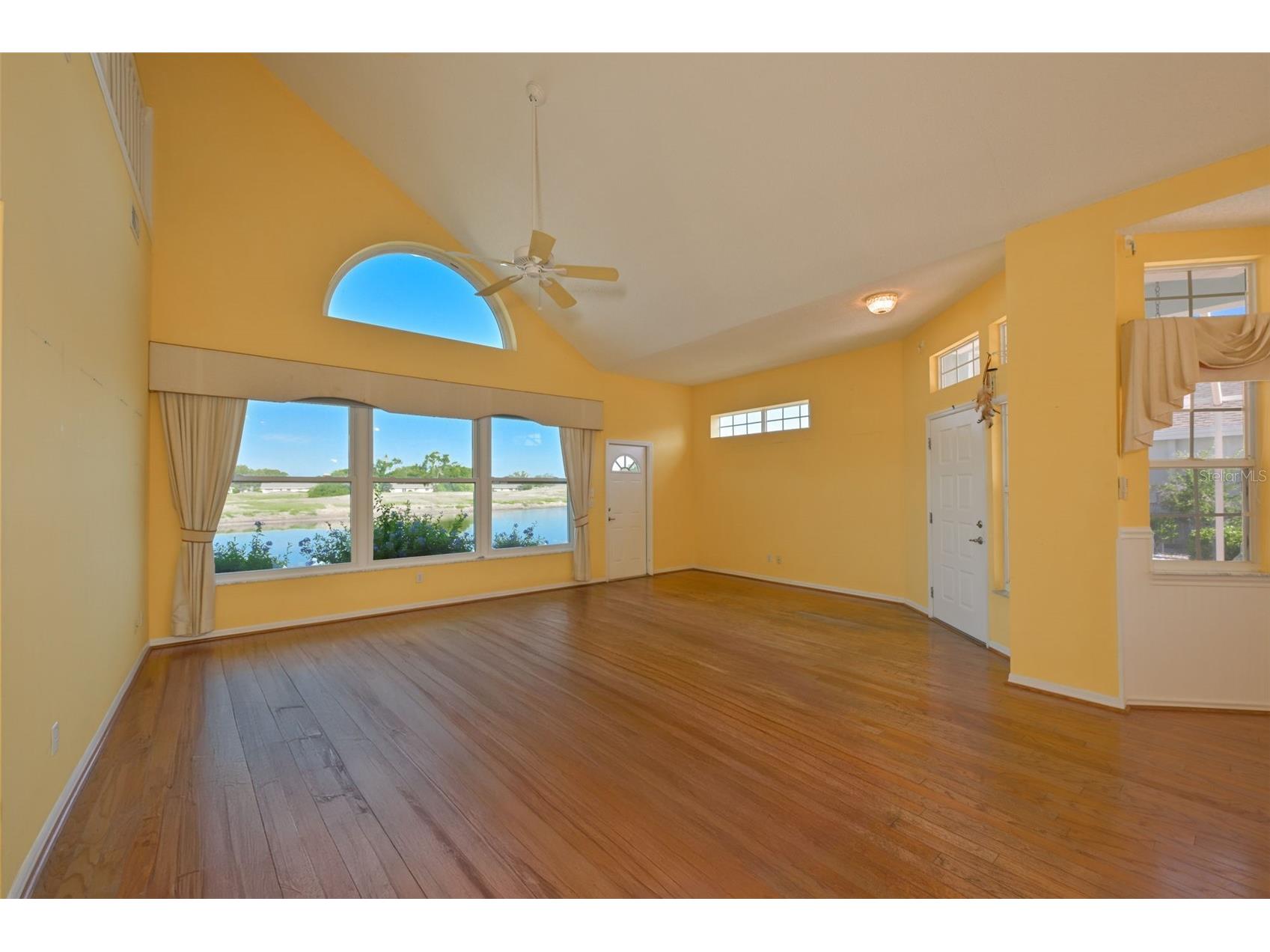 649 Masterpiece Drive #156 Sun City Center FL 33573 TB8494126 image8
