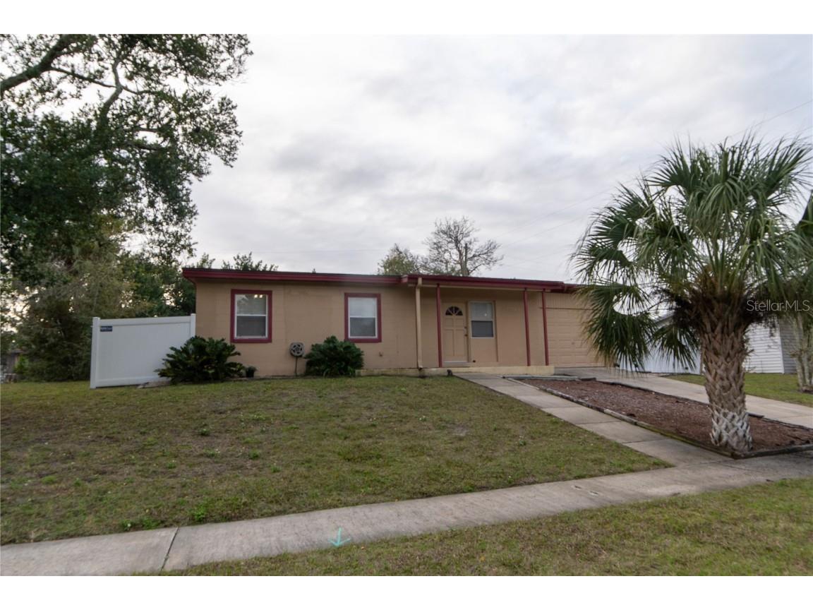 649 N Wellington Drive Deltona FL 32725 O6172930 image1
