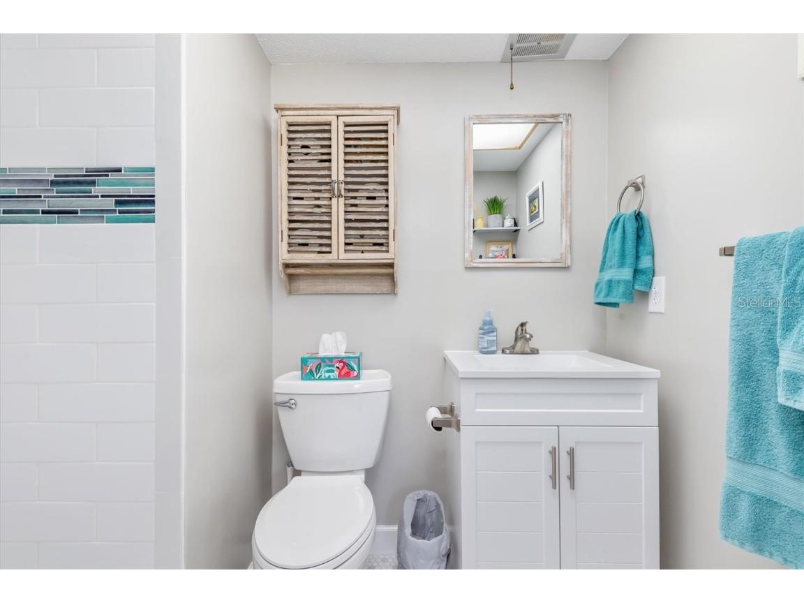 649 Tamiami Trail S #106 Venice FL 34285 N6138578 image25