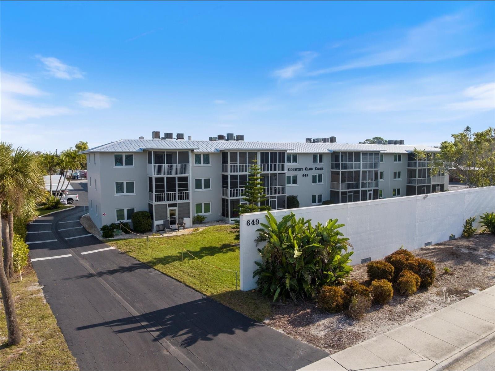 649 Tamiami Trail S #305 Venice FL 34285 N6144291 image2