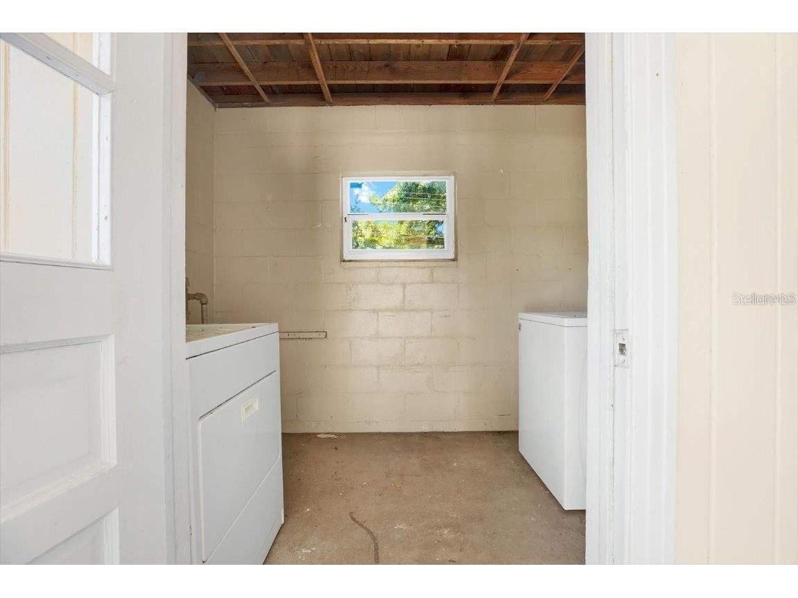 6490 34th Avenue N Saint Petersburg FL 33710 TB8436832 image15