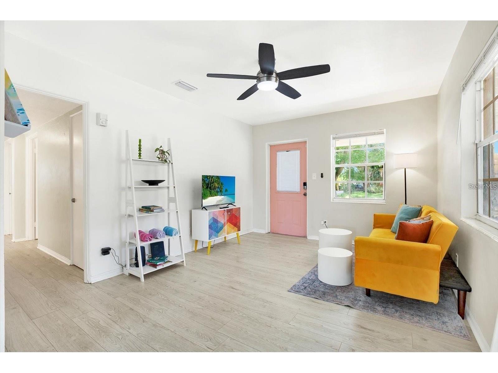 6490 34th Avenue N Saint Petersburg FL 33710 TB8529660 image4