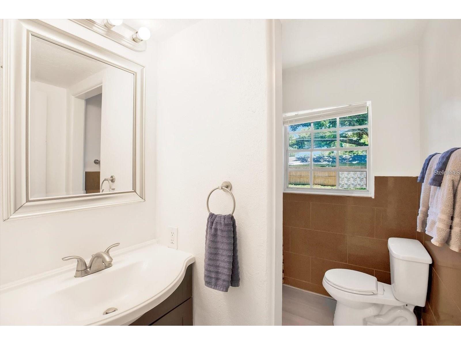 6490 34th Avenue N Saint Petersburg FL 33710 TB8529660 image9