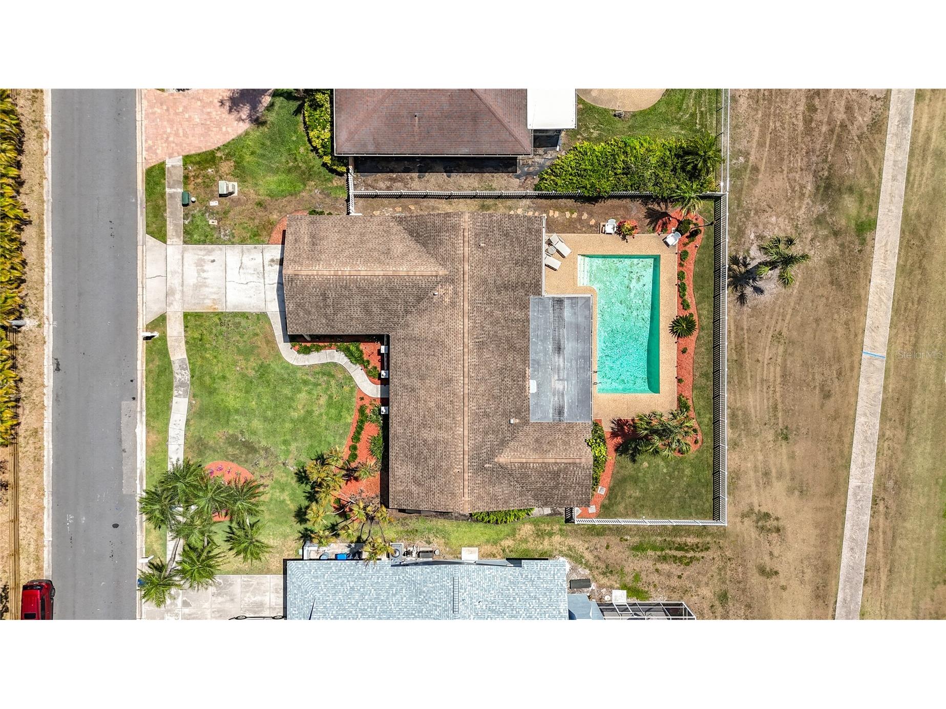 6490 Burning Tree Drive Seminole FL 33777 TB8505437 image60