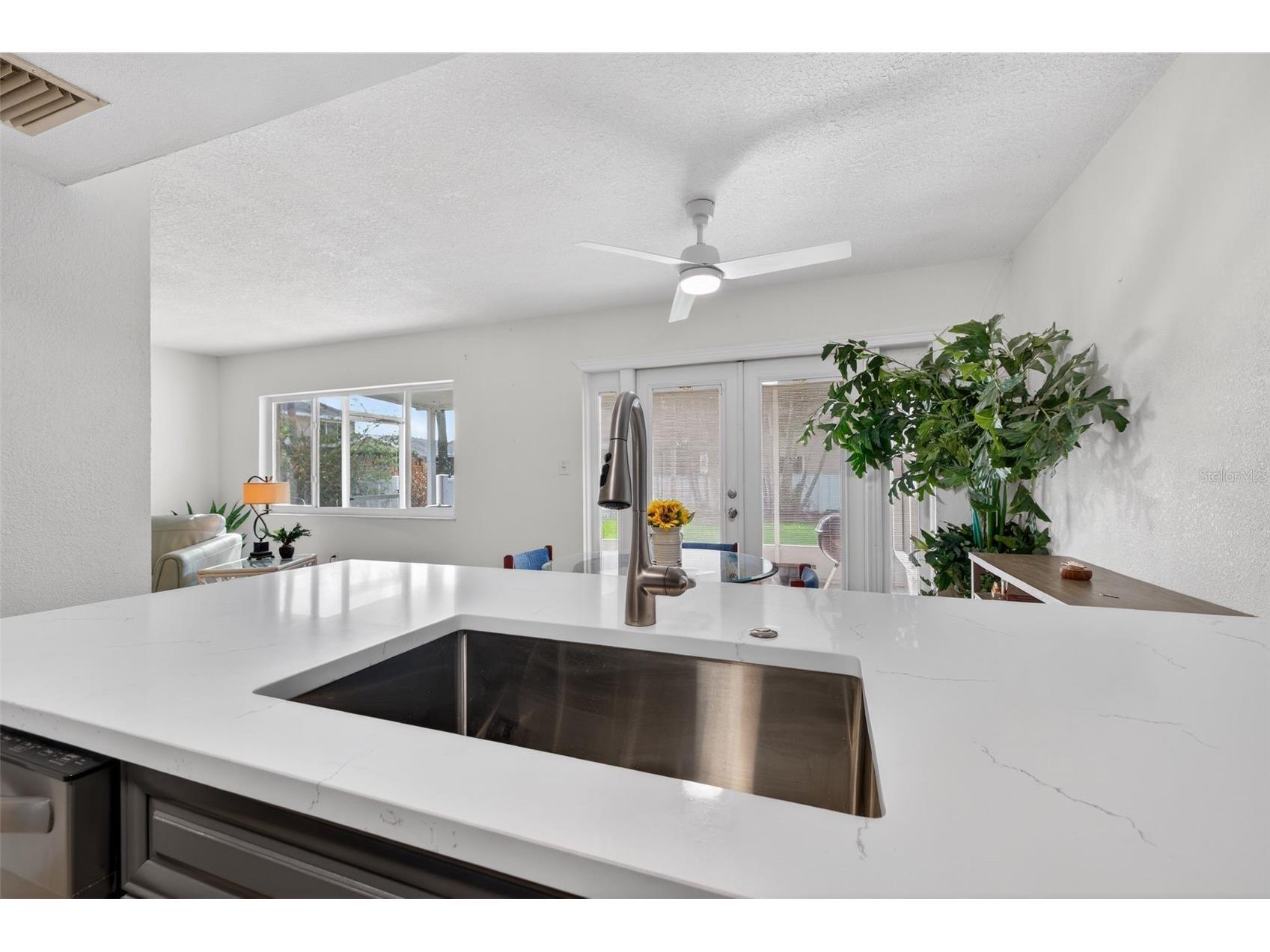 6490 Cape Hatteras Way NE #2 Saint Petersburg FL 33702 TB8485277 image11