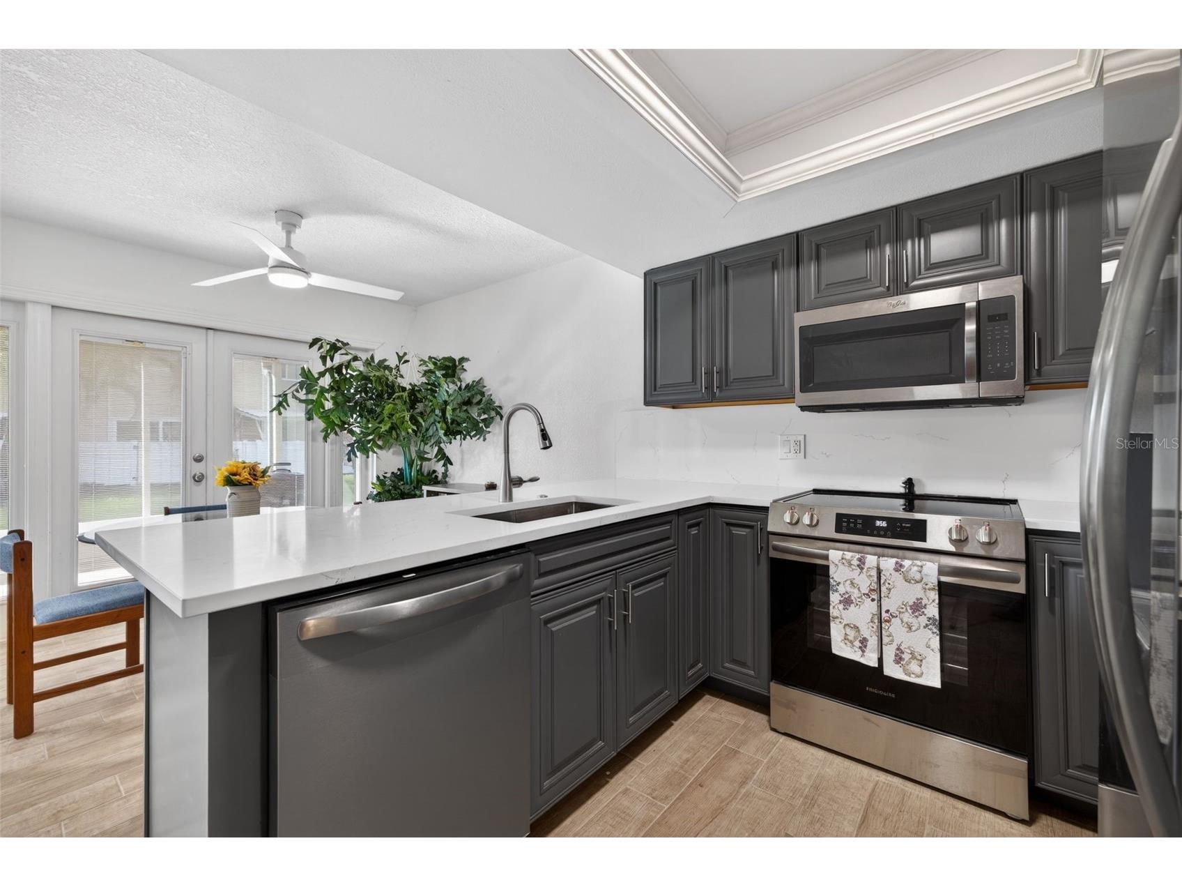 6490 Cape Hatteras Way NE #2 Saint Petersburg FL 33702 TB8485277 image9