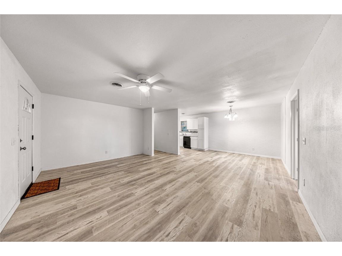 6490 SE 180th Avenue Road Ocklawaha FL 32179 OM711396 image10