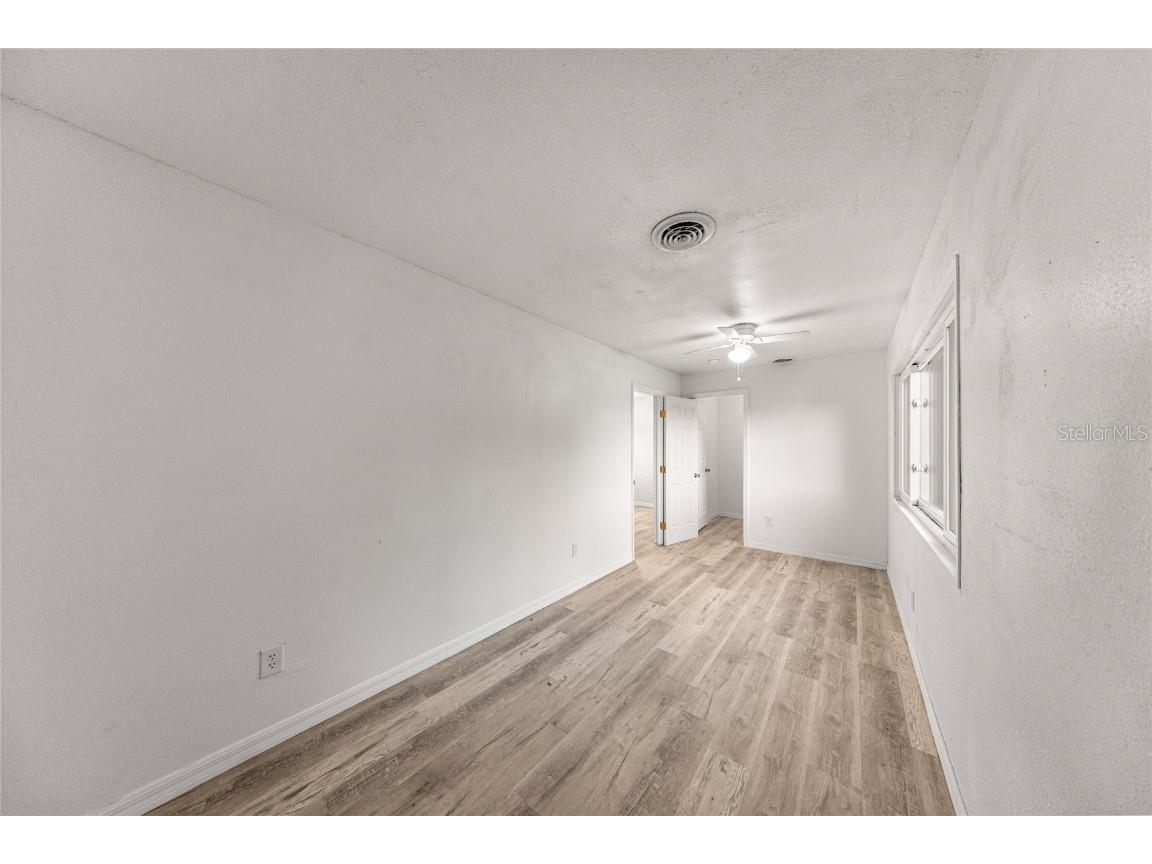 6490 SE 180th Avenue Road Ocklawaha FL 32179 OM711396 image18