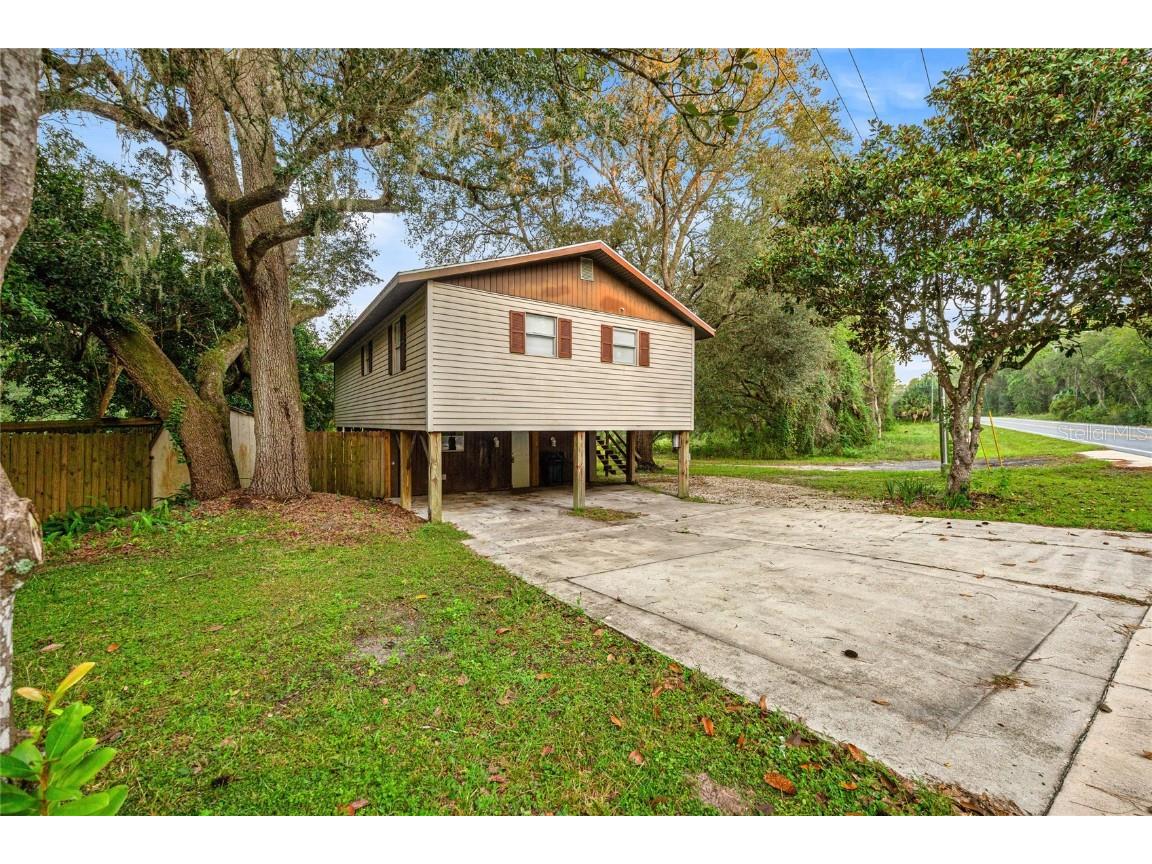 6490 SE 180th Avenue Road Ocklawaha FL 32179 OM711396 image2