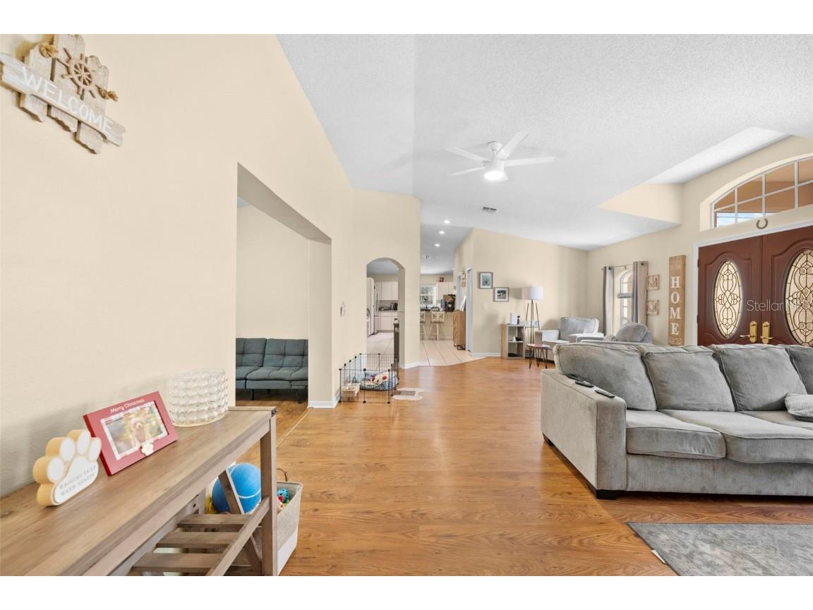 6492 Blackbird Avenue Weeki Wachee FL 34613 TB8431153 image12