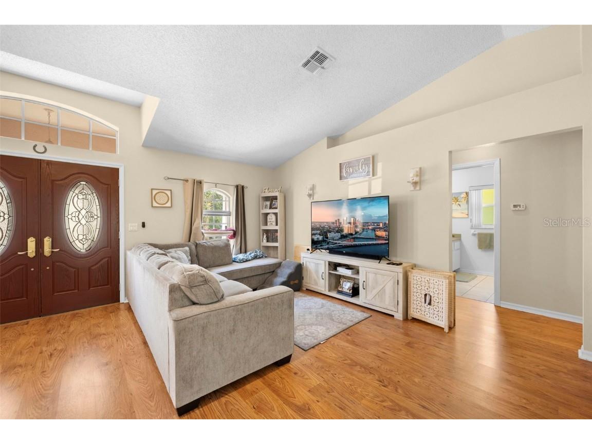 6492 Blackbird Avenue Weeki Wachee FL 34613 TB8431153 image17