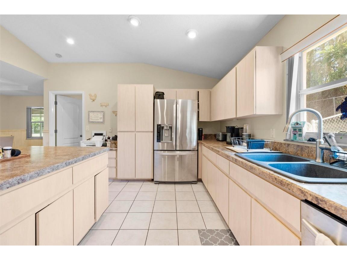 6492 Blackbird Avenue Weeki Wachee FL 34613 TB8431153 image39