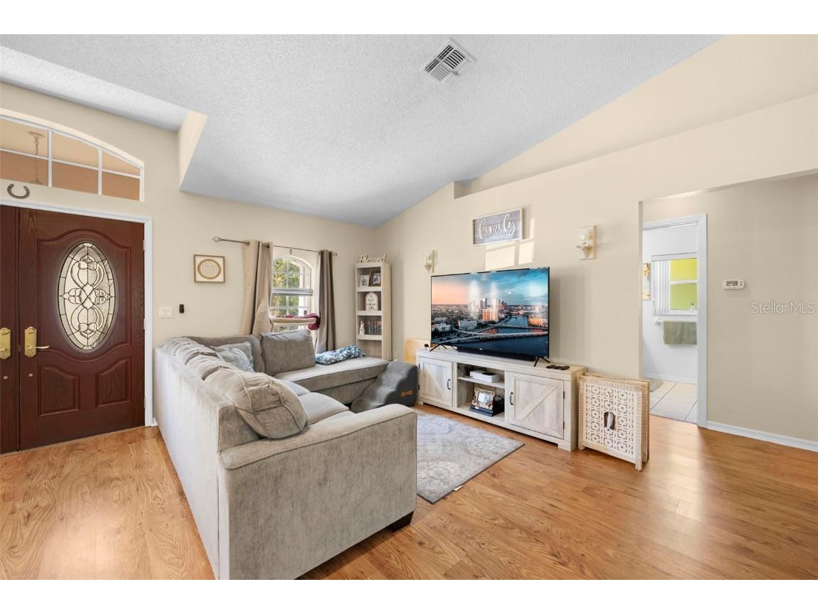 6492 Blackbird Avenue Weeki Wachee FL 34613 TB8431153 image8