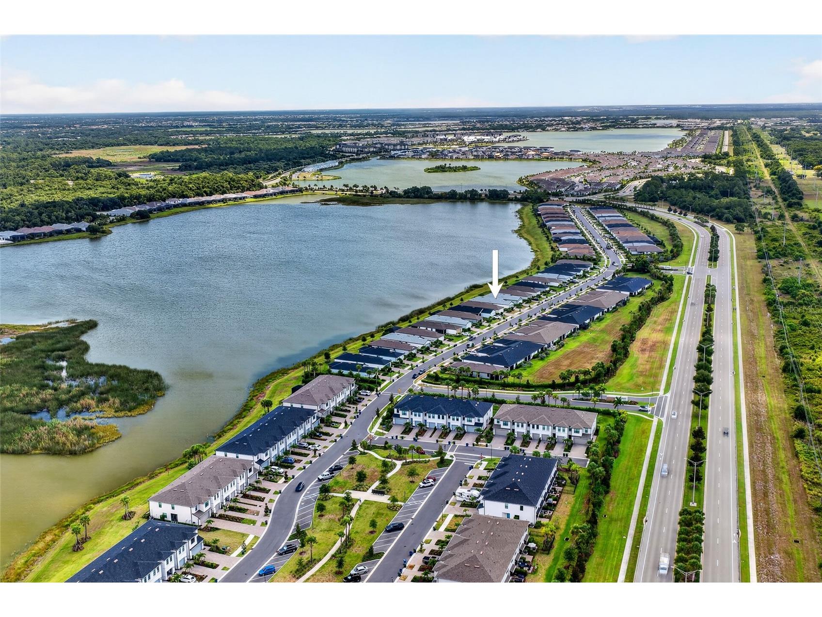 6492 Silverstar Drive Sarasota FL 34240 C7527547 image2