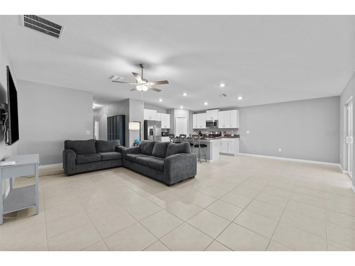 6494 Beverly Hills Drive Zephyrhills FL 33541 TB8436799 image10