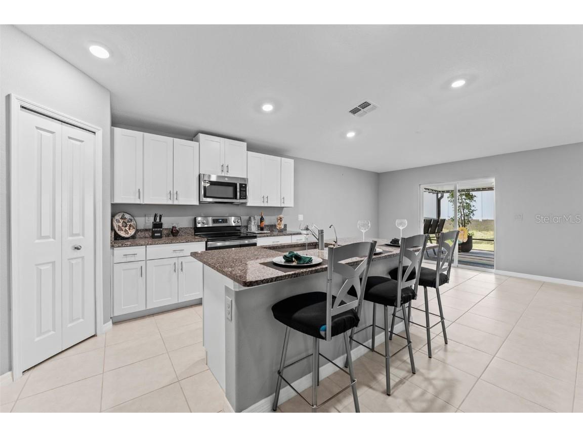 6494 Beverly Hills Drive Zephyrhills FL 33541 TB8436799 image7