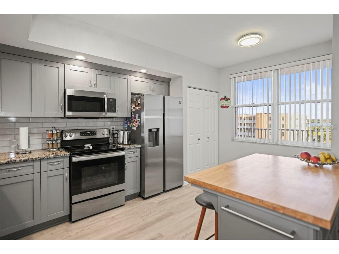 6495 Shoreline Drive #8502 Saint Petersburg FL 33708 TB8449511 image4