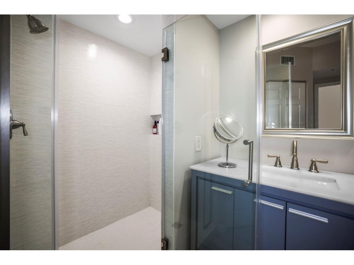 6495 Shoreline Drive #8502 Saint Petersburg FL 33708 TB8449511 image8