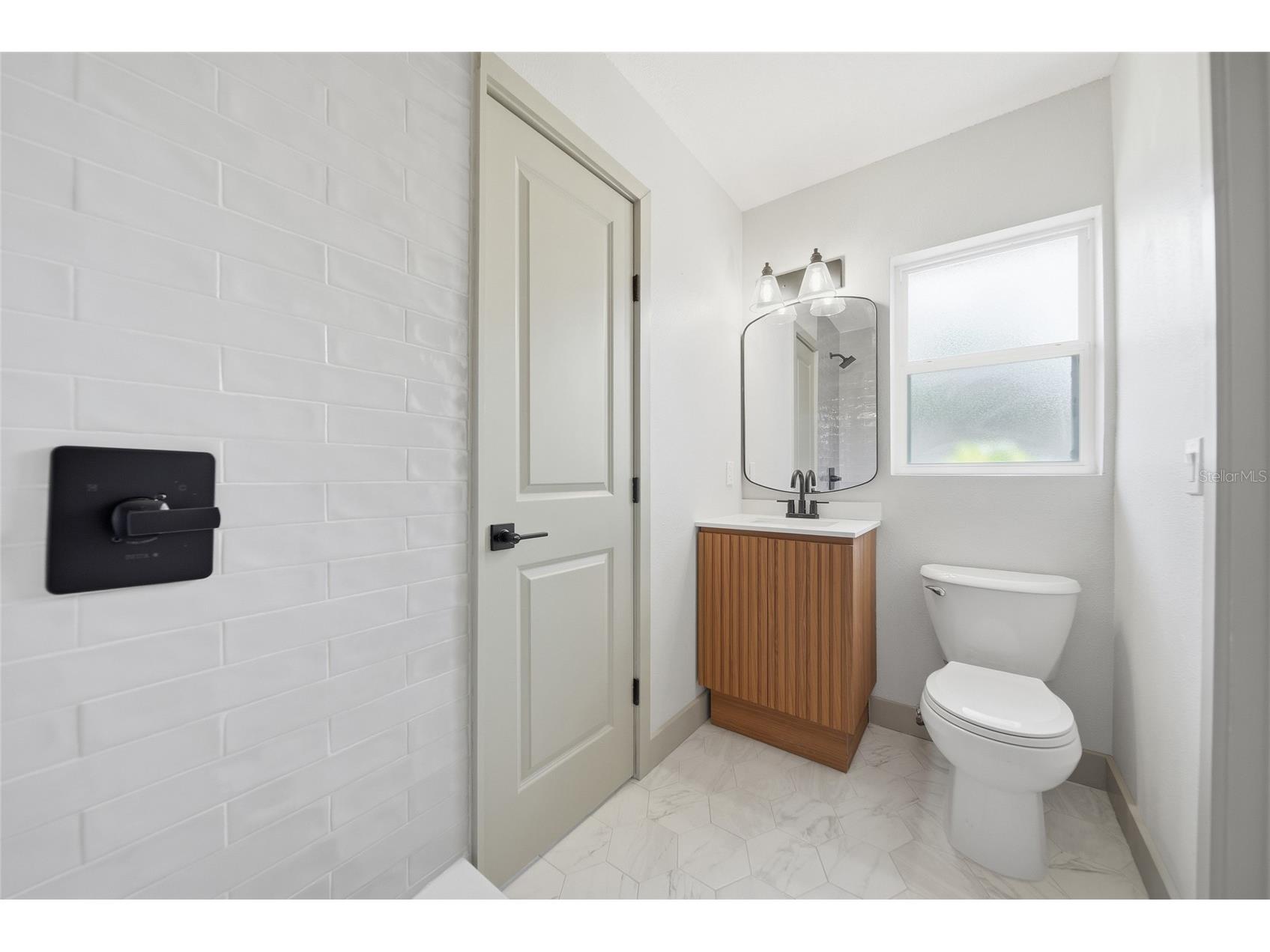 6496 Fairway View Boulevard S Saint Petersburg FL 33707 TB8525548 image15