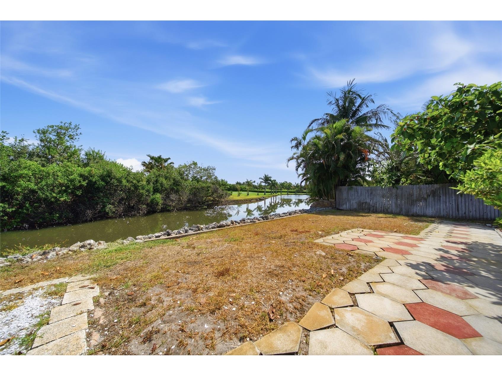 6496 Fairway View Boulevard S Saint Petersburg FL 33707 TB8525548 image27