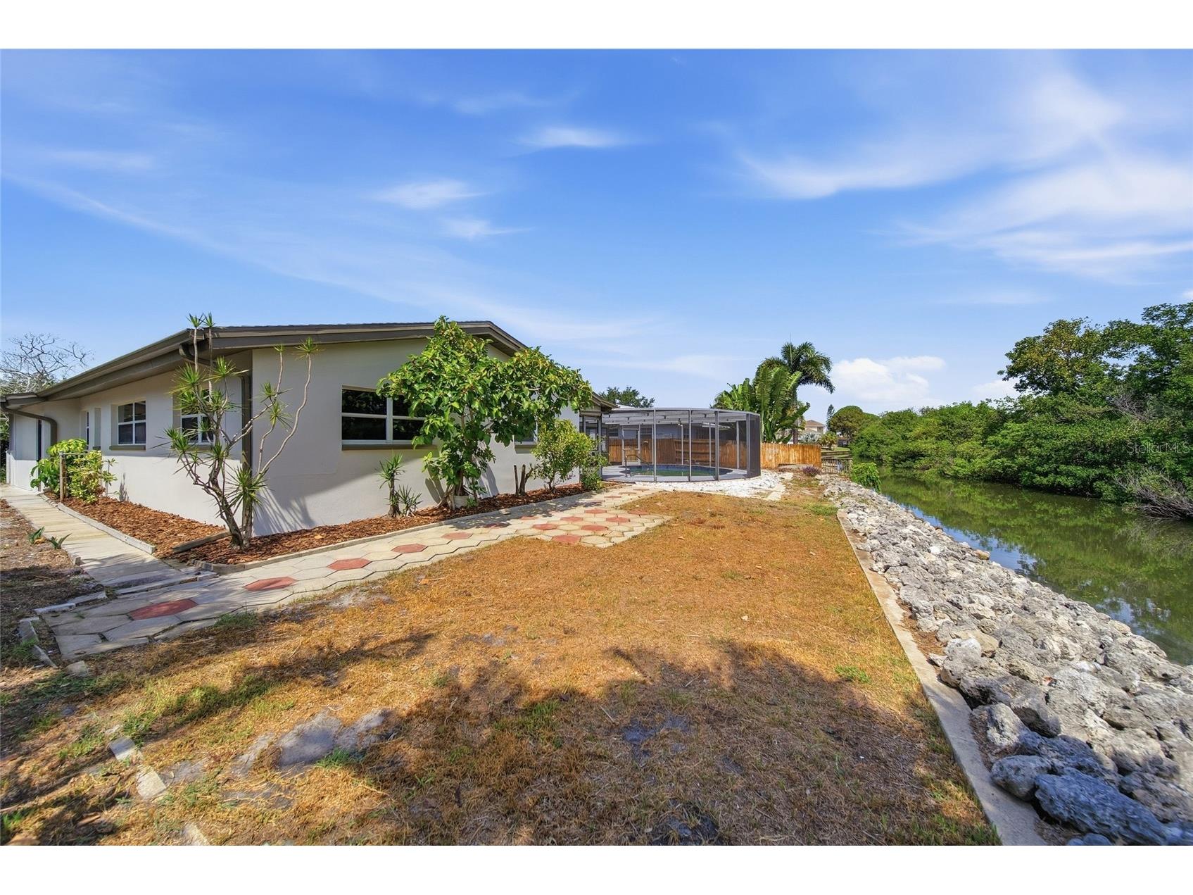 6496 Fairway View Boulevard S Saint Petersburg FL 33707 TB8525548 image28