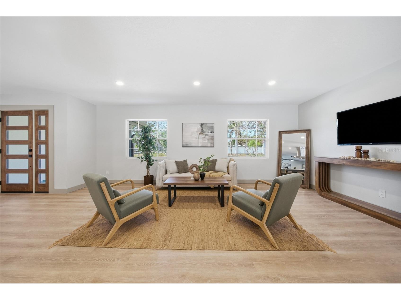 6496 Fairway View Boulevard S Saint Petersburg FL 33707 TB8525548 image3