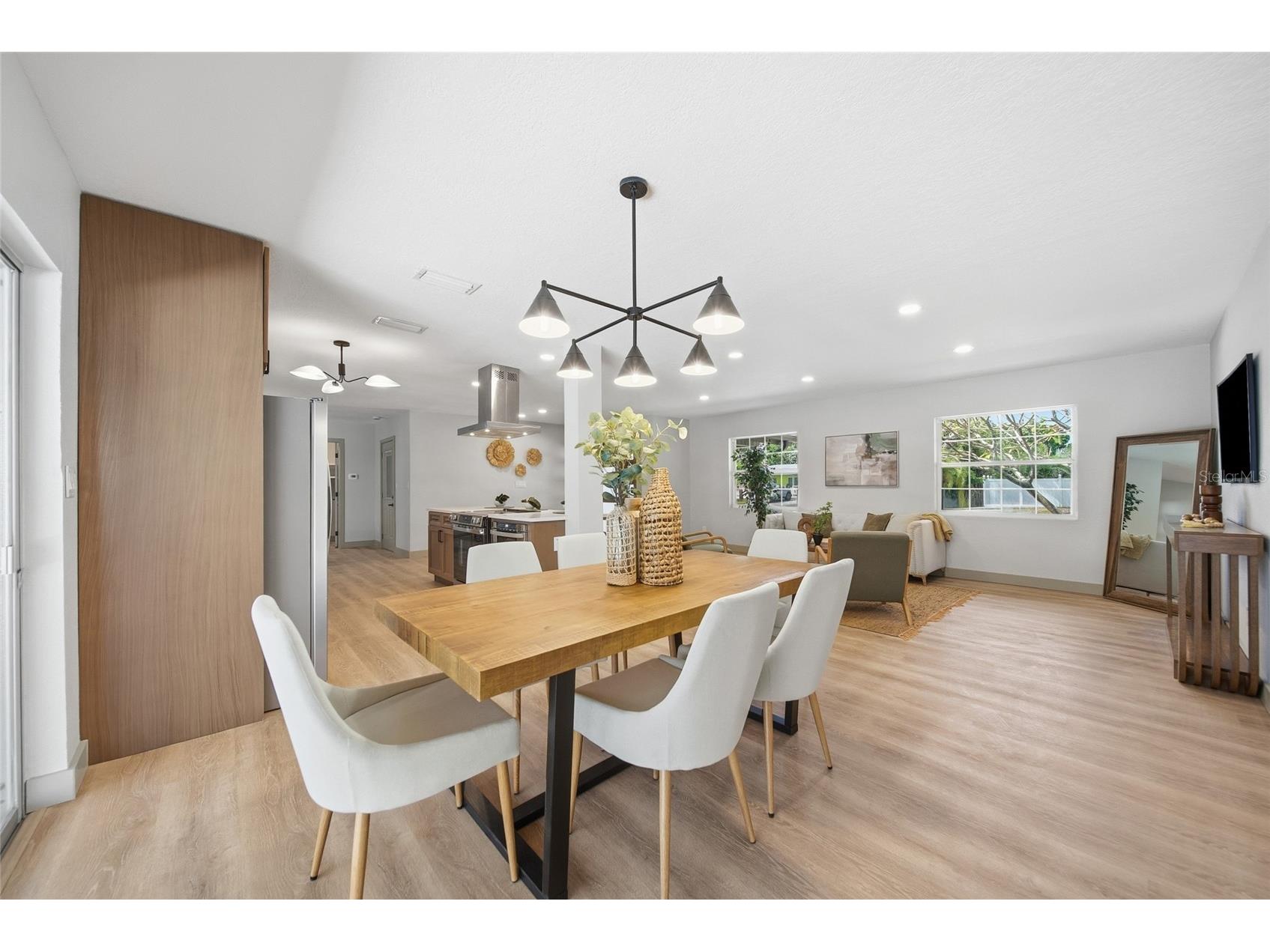 6496 Fairway View Boulevard S Saint Petersburg FL 33707 TB8525548 image8