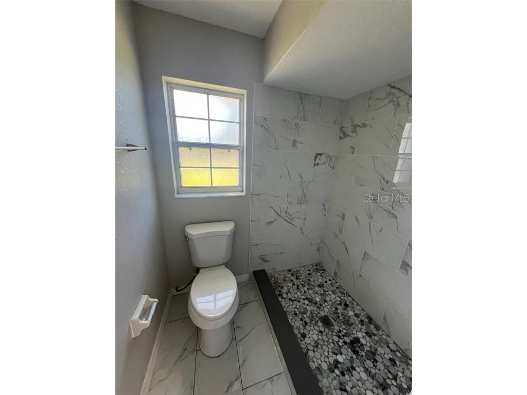 6498 Amory Street Englewood FL 34224 TB8455234 image12