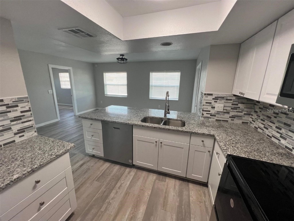 6498 Amory Street Englewood FL 34224 TB8455234 image6