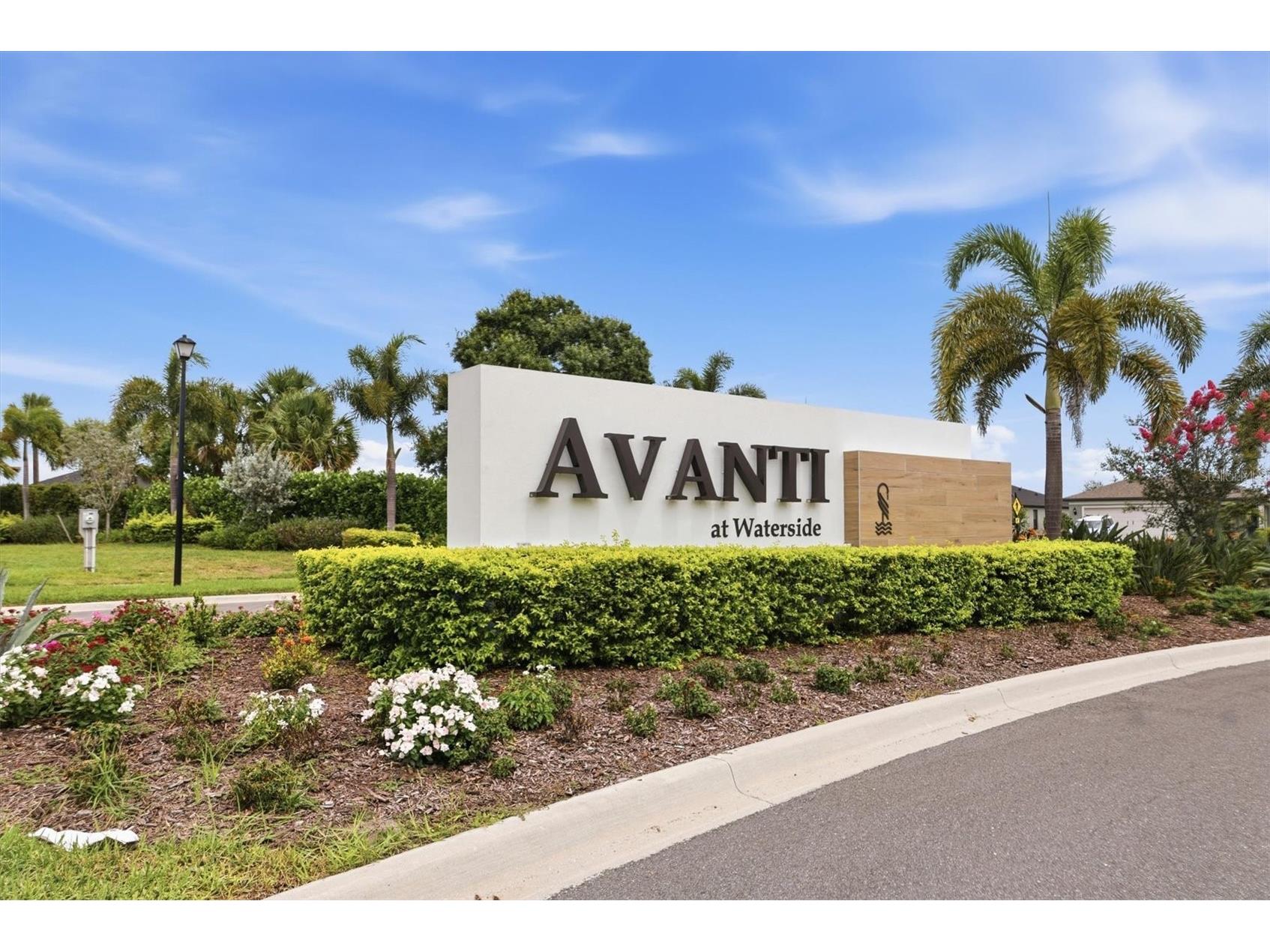 6499 Silverstar Drive Sarasota FL 34240 A4696304 image32