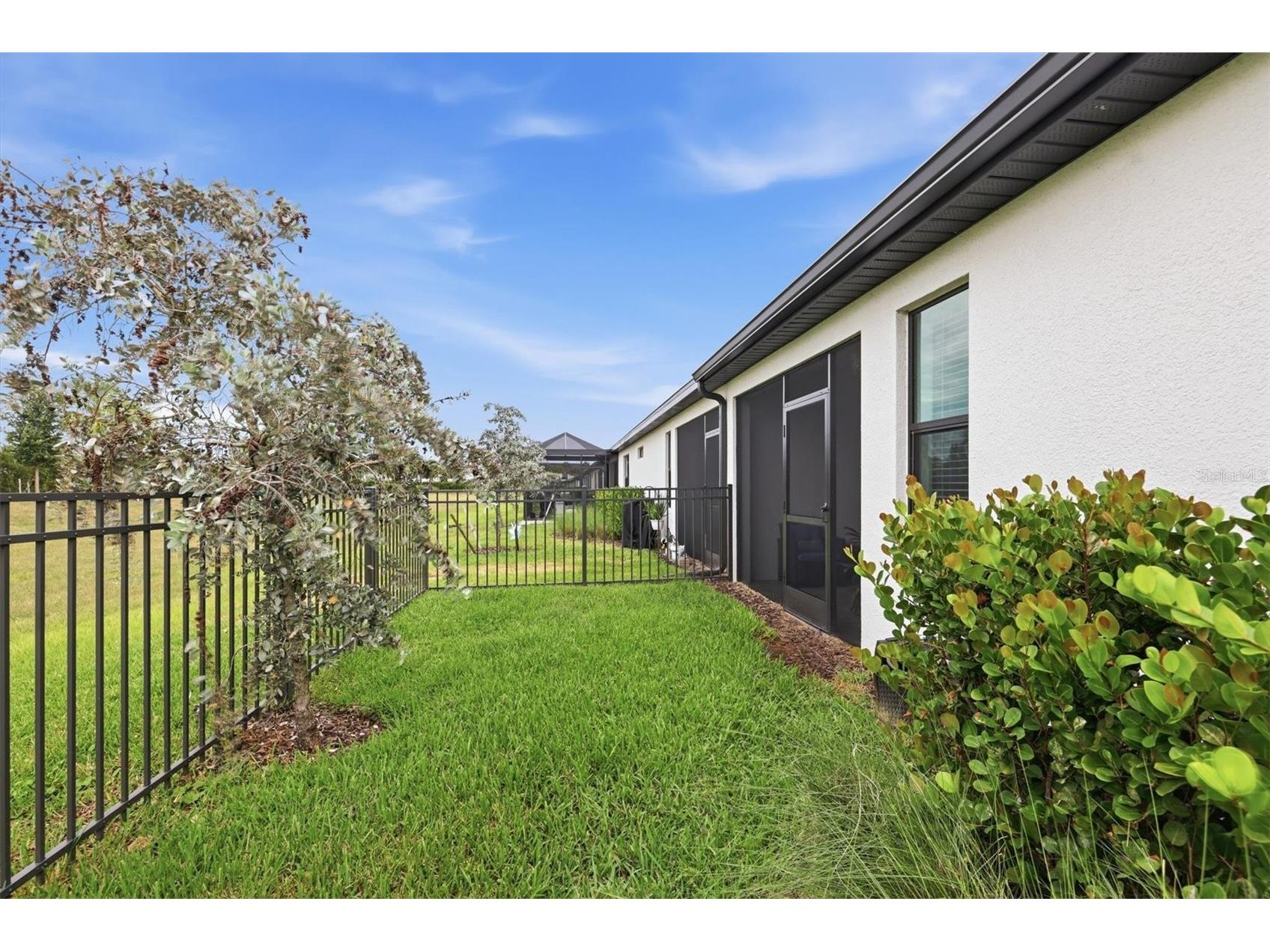 6499 Silverstar Drive Sarasota FL 34240 A4696304 image9