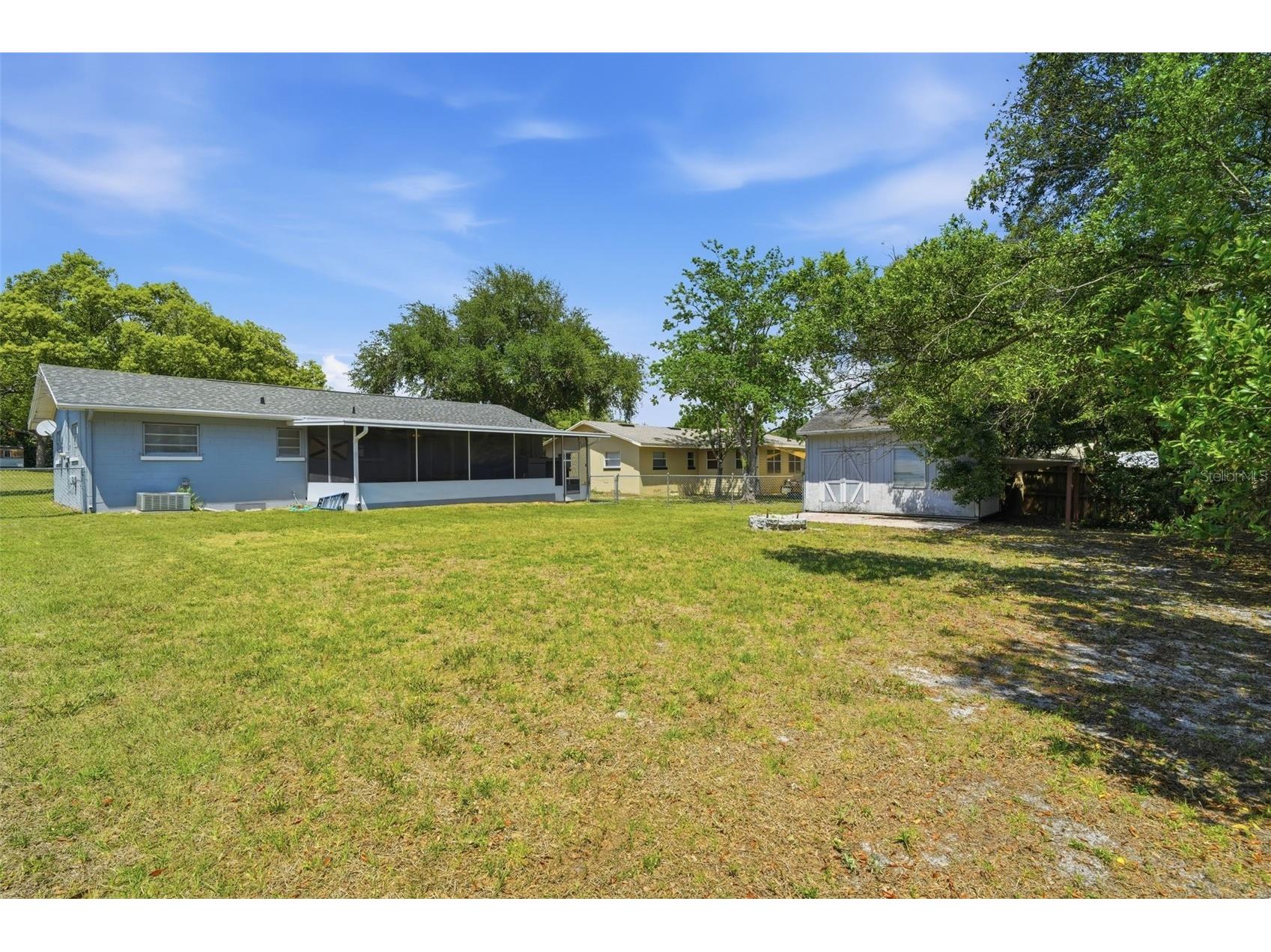 65 Community Dr Debary FL 32713 V4948737 image25