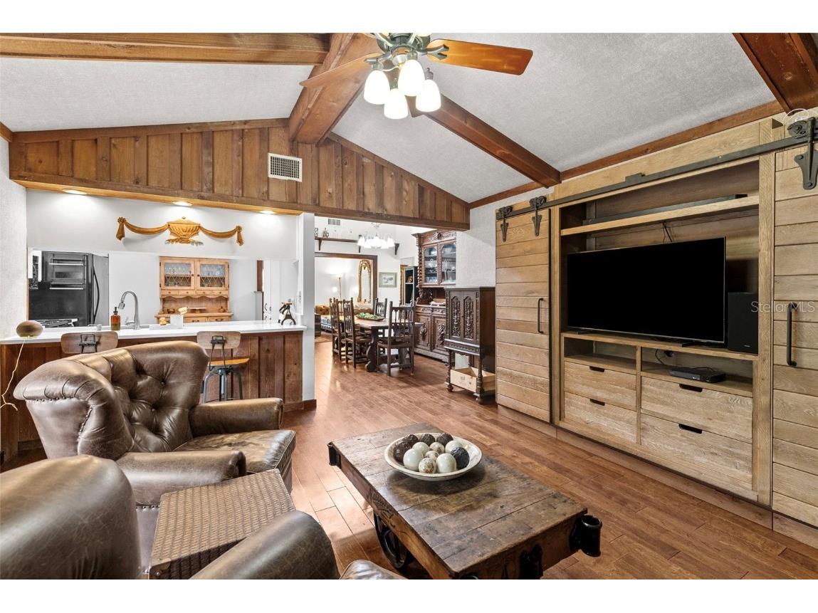 65 Harbor Woods Circle Safety Harbor FL 34695 TB8420422 image11