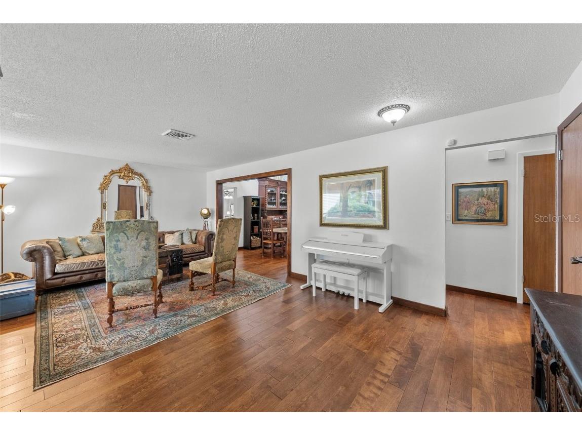 65 Harbor Woods Circle Safety Harbor FL 34695 TB8420422 image4