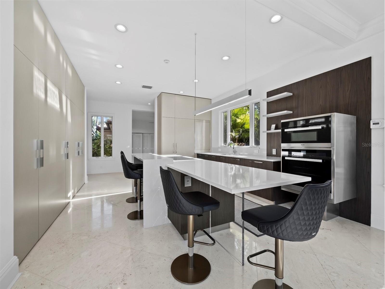 65 Lighthouse Point Drive Longboat Key FL 34228 - LIGHTHOUSE POINT SOUND A4674851 image19