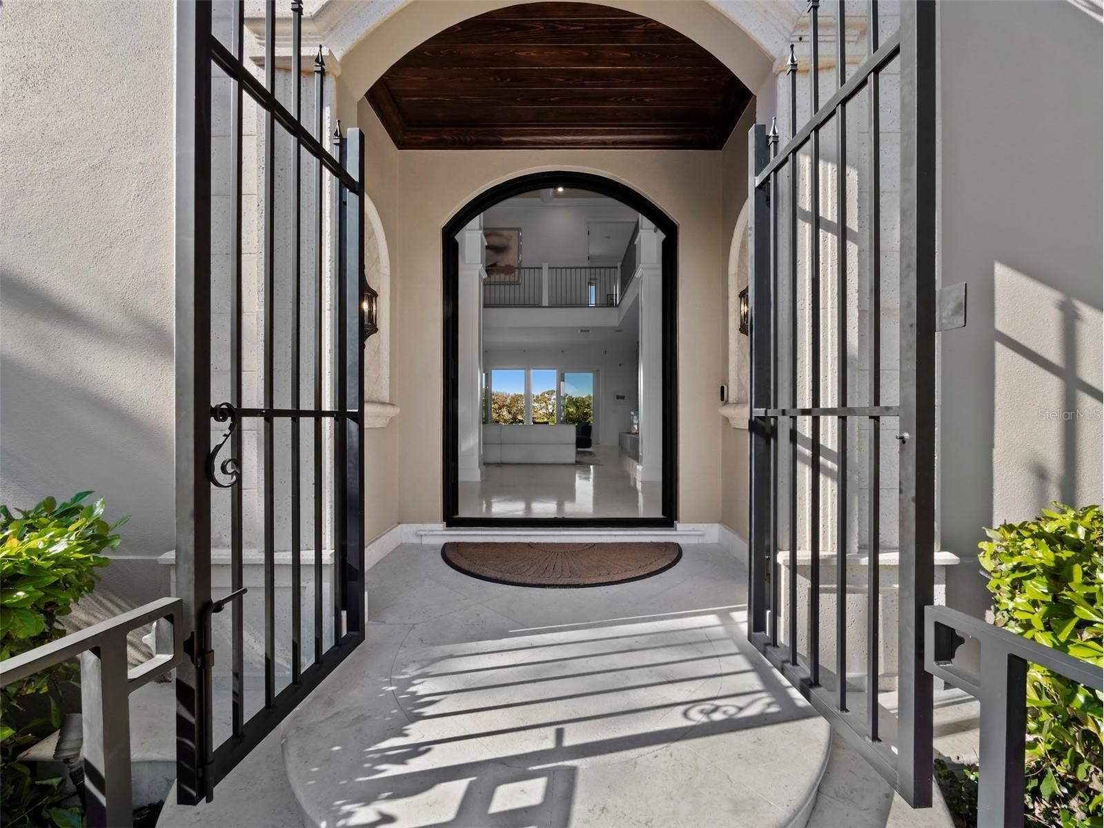 65 Lighthouse Point Drive Longboat Key FL 34228 - LIGHTHOUSE POINT SOUND A4674851 image5