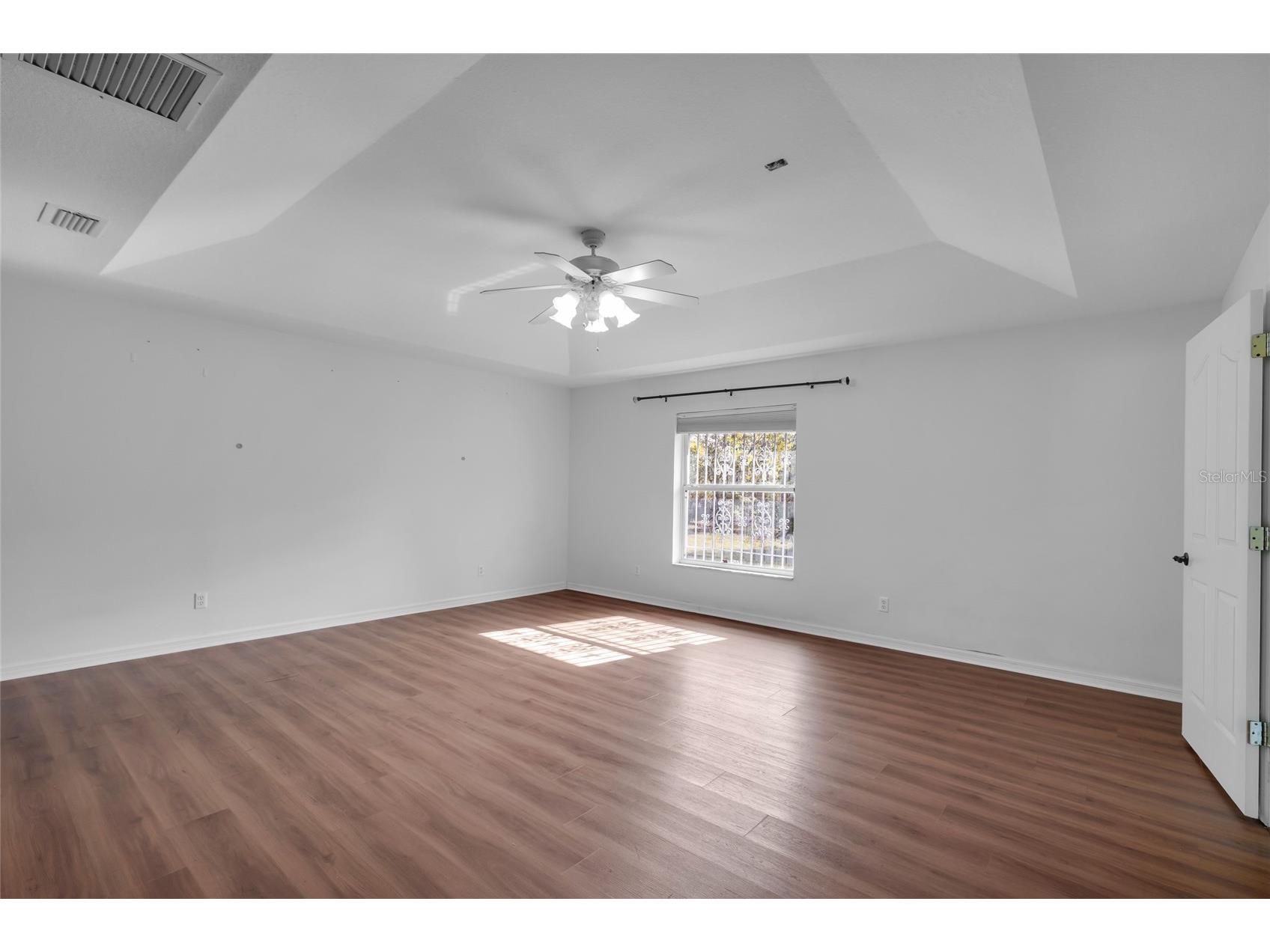 65 Pecan Loop Ocala FL 34472 OM721405 image25