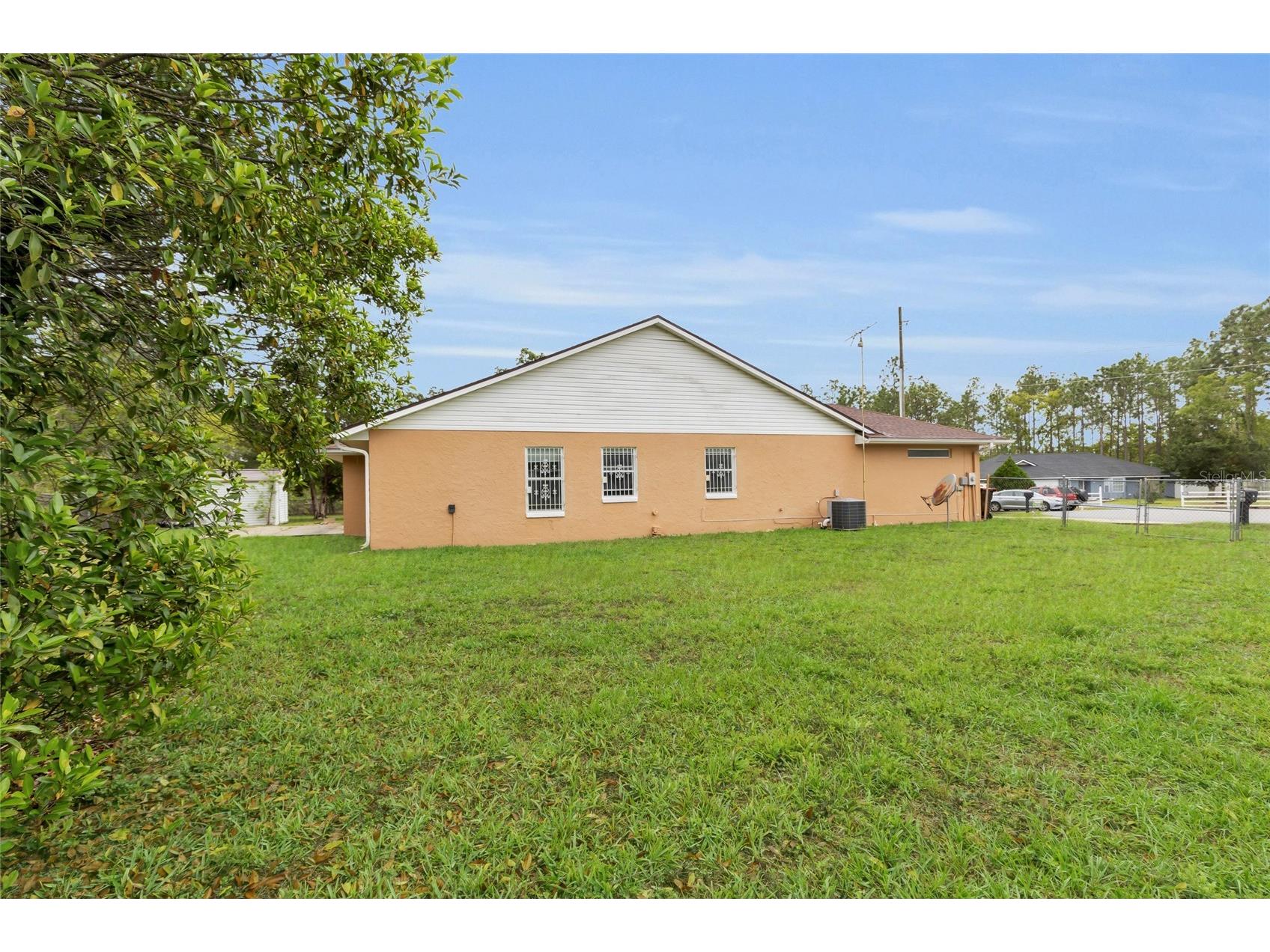 65 Pecan Loop Ocala FL 34472 OM721405 image46