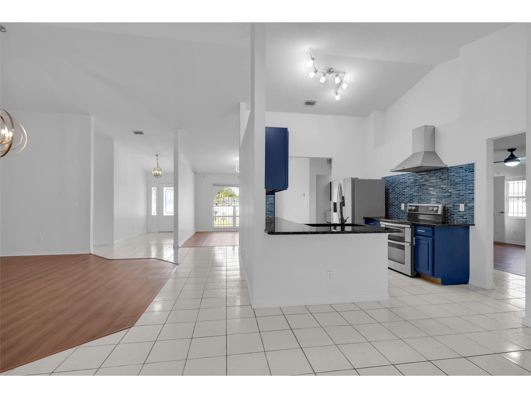 65 Pecan Loop Ocala FL 34472 OM721405 image9